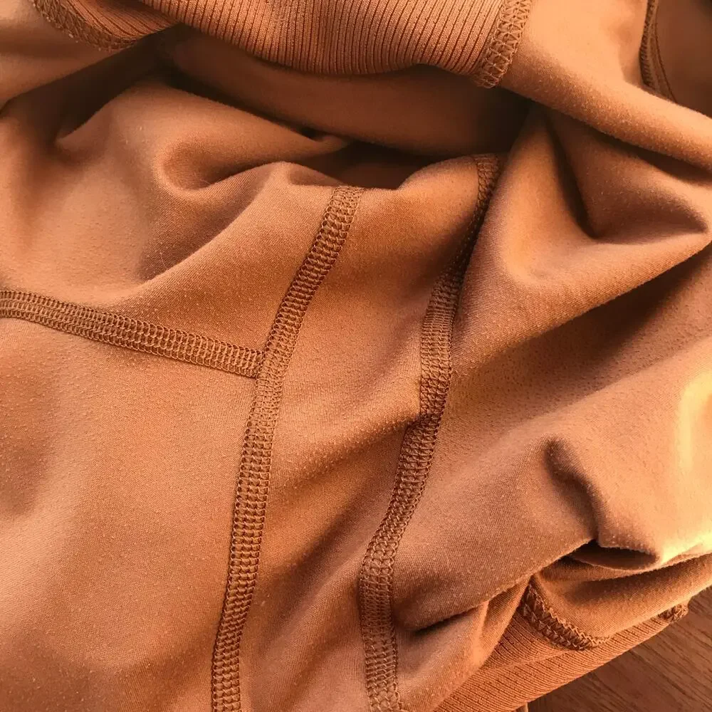 All in Motion Burnt Orange Soft Leggings with Side Pockets Women’s Size M - Picture 9 of 9